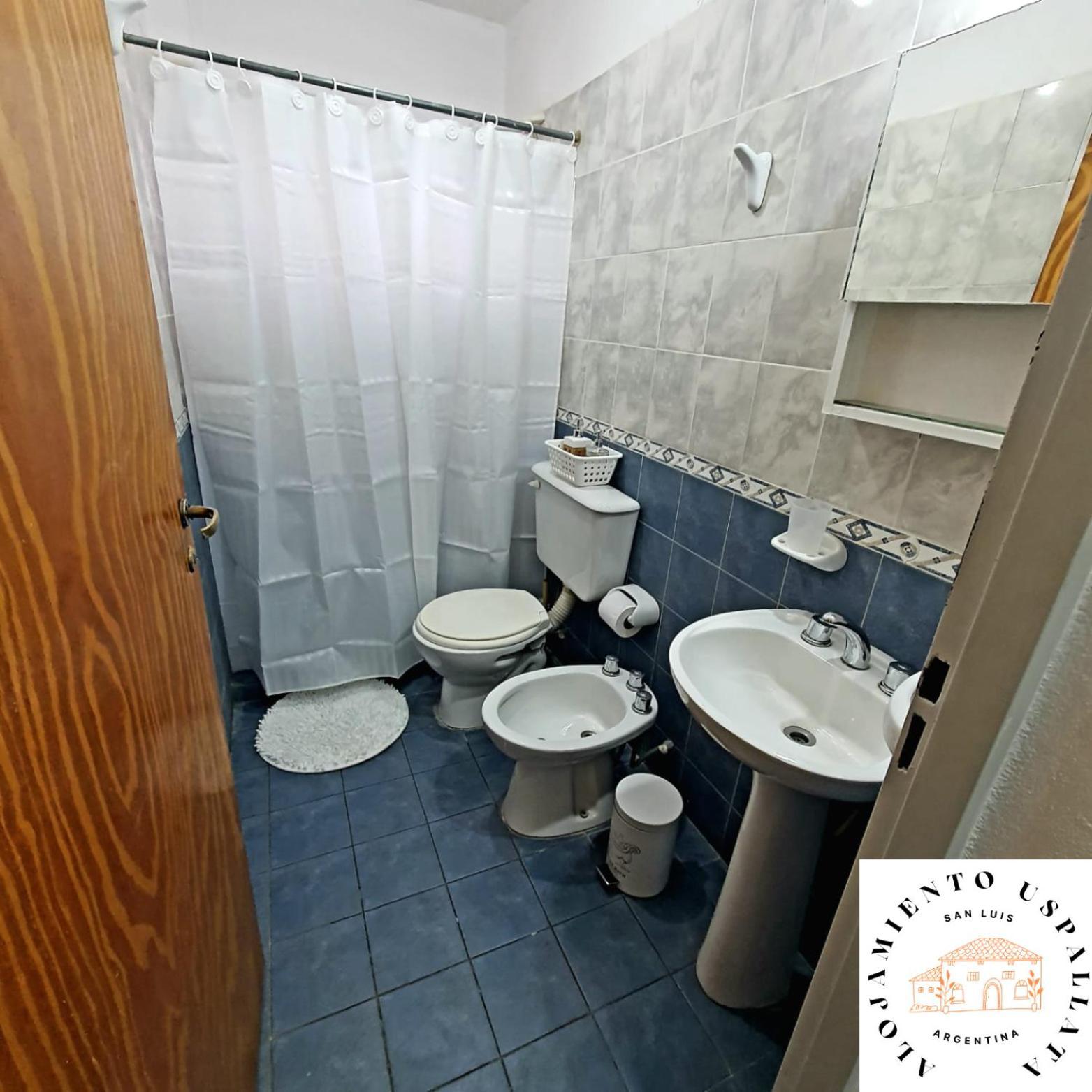 Departamento Con Patio Y Cochera Apartment *